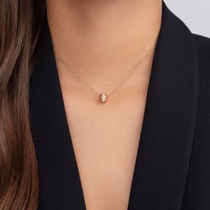 Diamond pendant necklace in rose gold