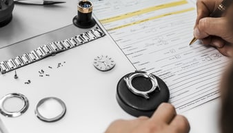 luxury watch complete diagnosis