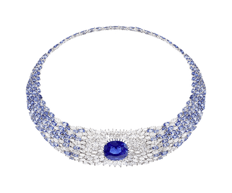 White gold, diamonds and sapphire necklace