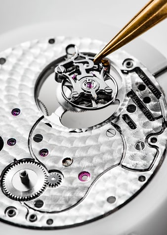 mouvement de montre extra-plate tourbillon Piaget