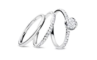 alianzas y anillos de compromiso de diamantes