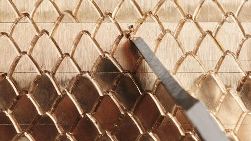 Montre manchette en or et diamant