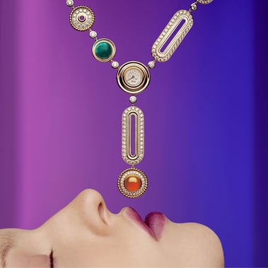 High Jewelry necklace from the Colours of Extraleganza collection