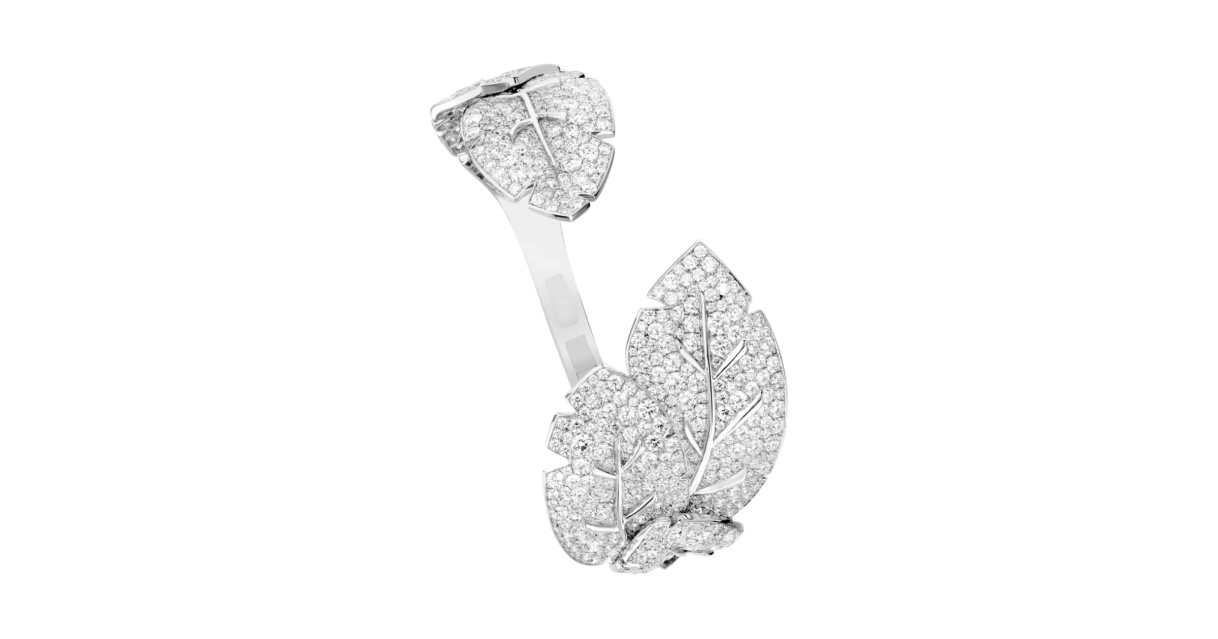 White gold Diamond open bangle bracelet - Piaget Luxury Jewellery G36PQ200